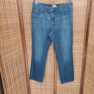 ☆ L.L.Bean Favorite Fit Womens Jeans Size 14